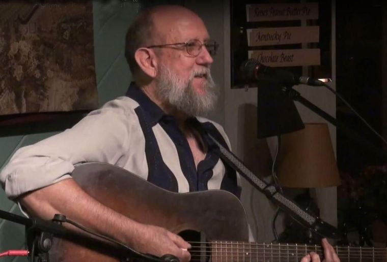 Charlie Robertson